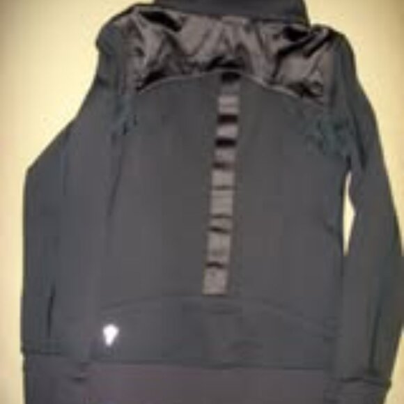 Ivivva by Lululemon🍋True Focus Grey Jacket thumbholes pockets zipper size 7 - Picture 3 of 4